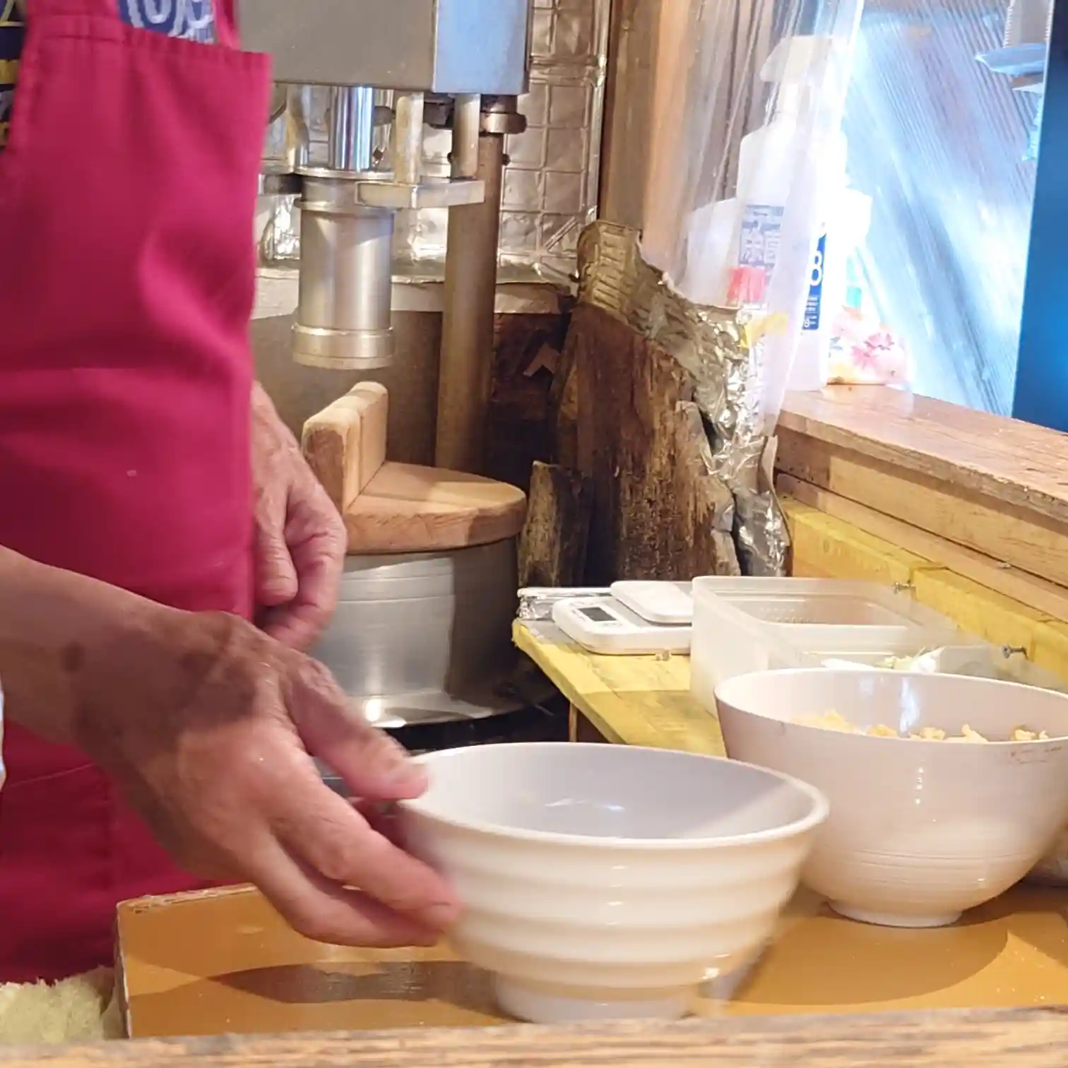 蕎麦器を用意