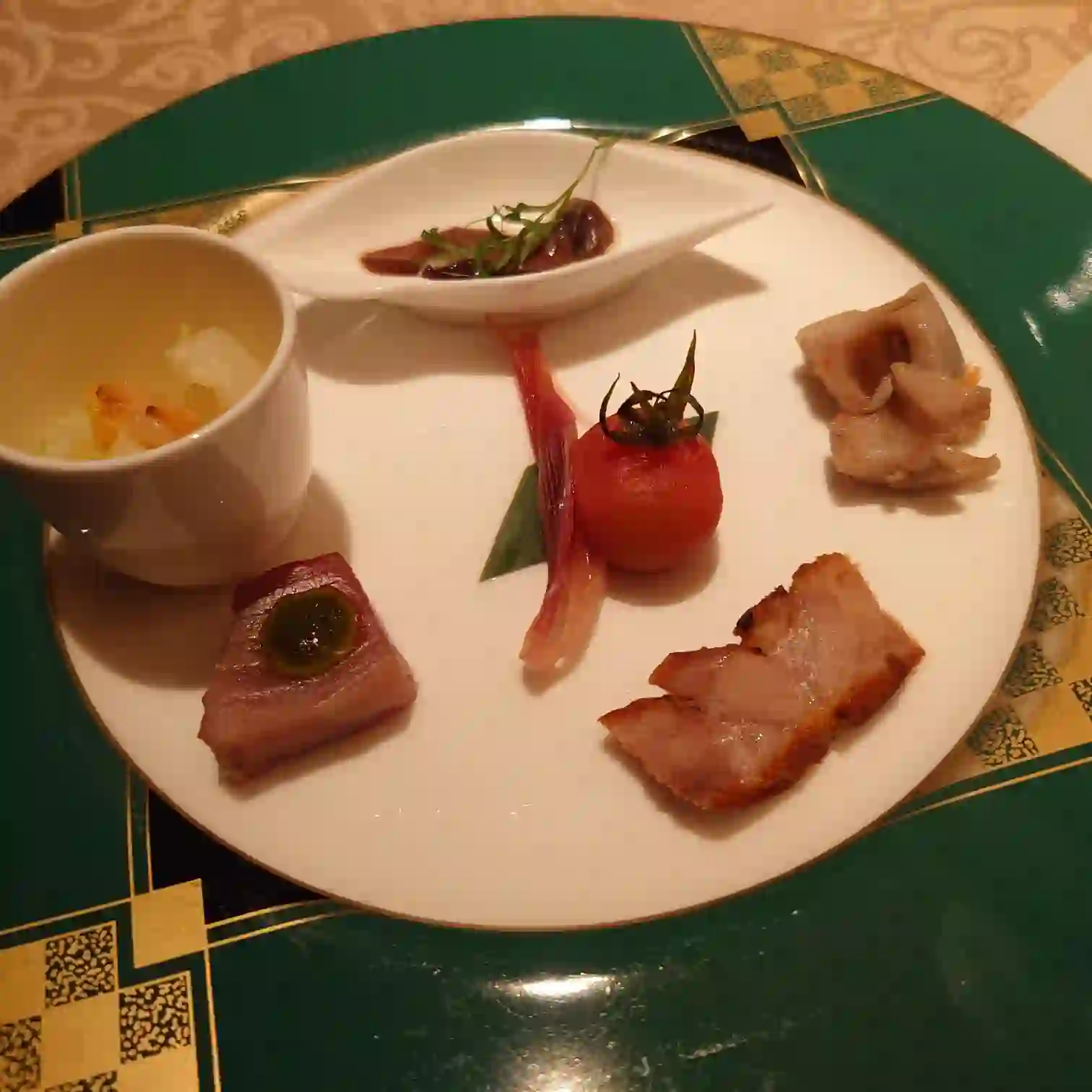 前菜盛り合わせ