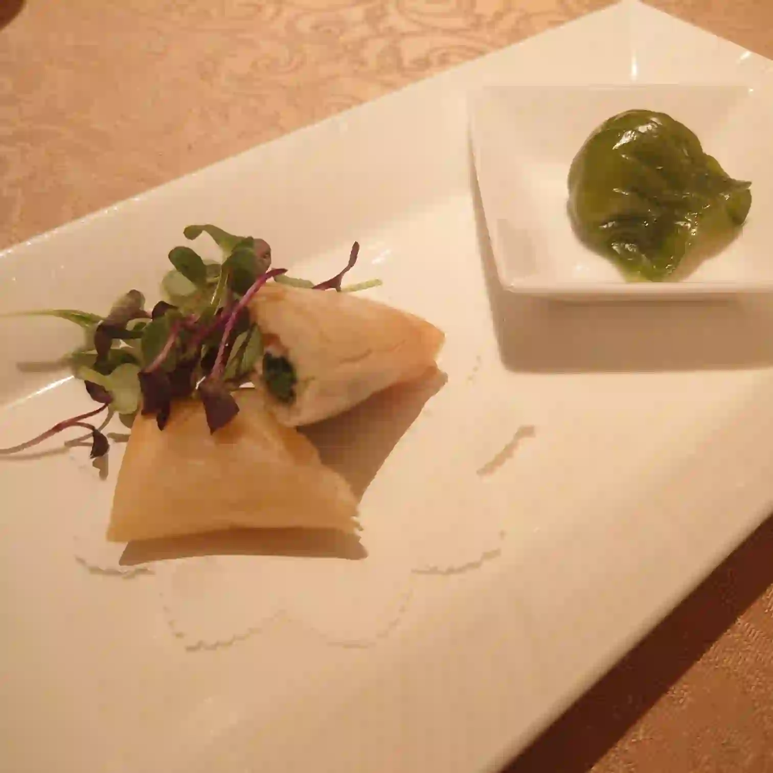 春巻きと蒸し餃子