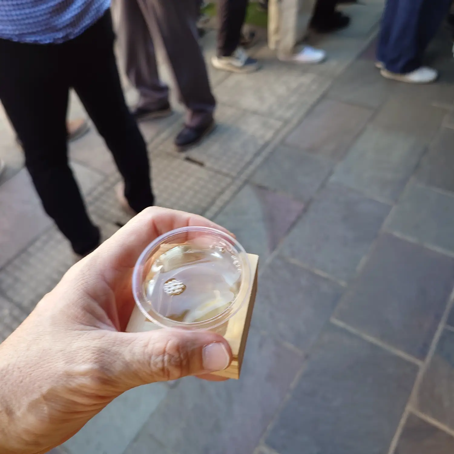 真澄の酒を枡で楽しむ上諏訪街道呑み歩き